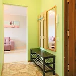 Magistral Contact Free Apartment With Free Parking